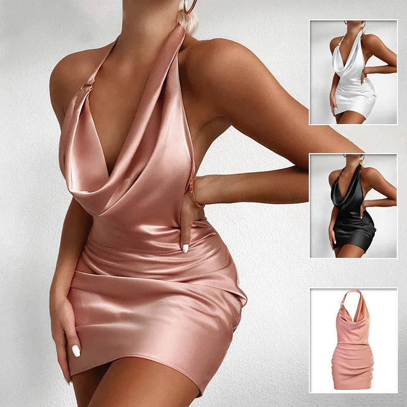 Vestido mini sin mangas y sin espalda de la marca ANZ, con diseño elegante y ajustado en color negro.