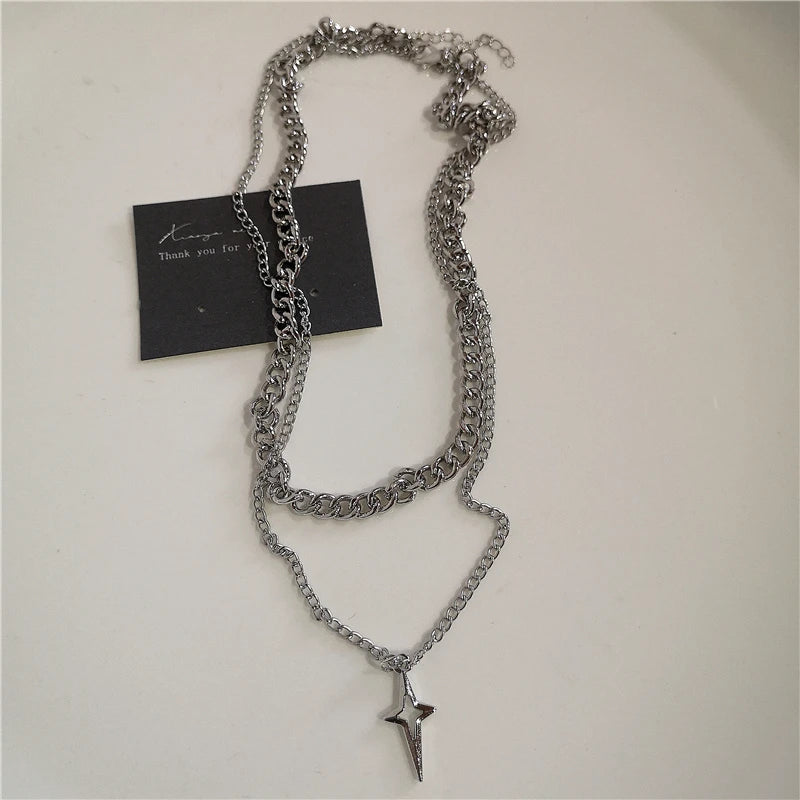 Cadena con colgante de cruz de corazón negro, accesorio gótico punk rock, para hombres y mujeres, estilo vintage y streetwear.