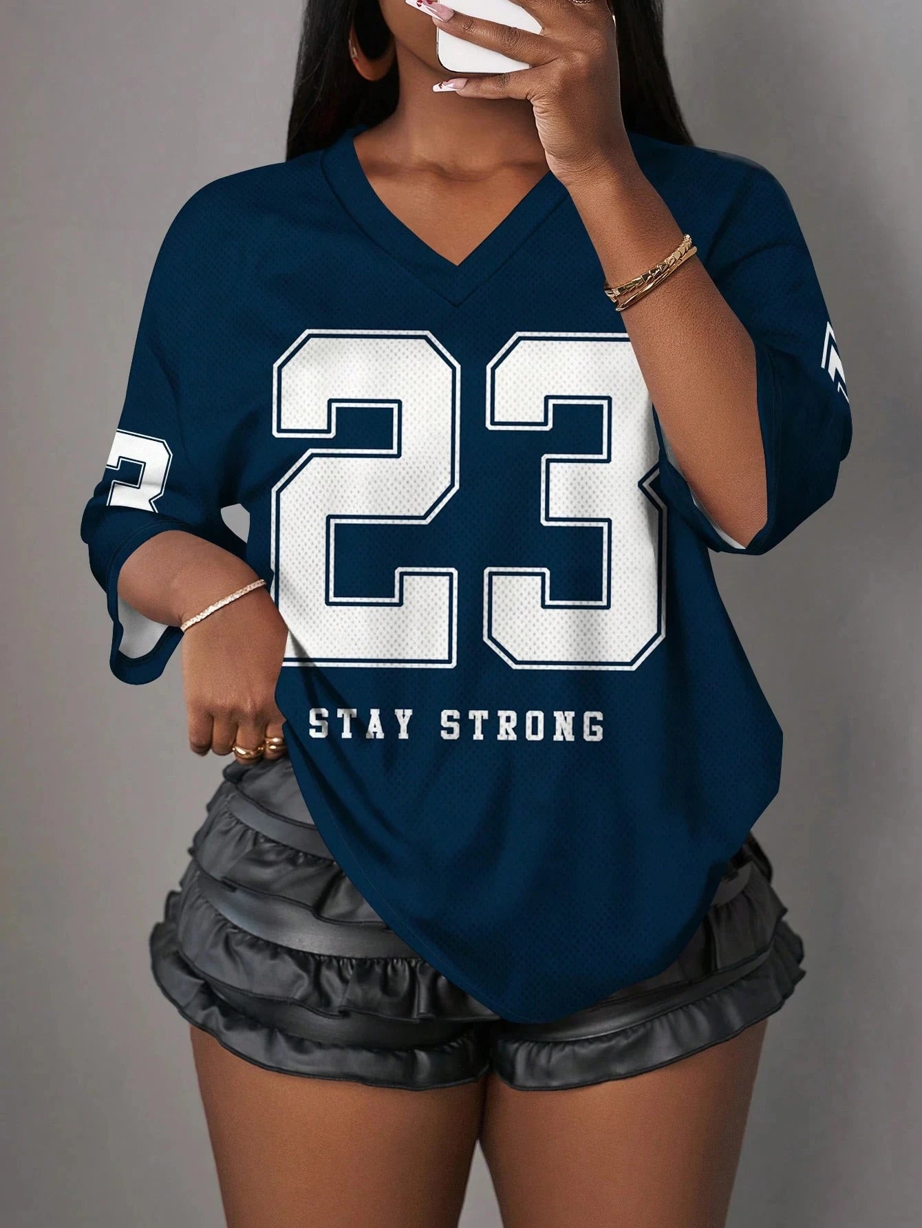 Camiseta gráfica minimalista para mujer con letras NO.23, jersey deportivo de verano para baloncesto, estilo Y2K de la marca Glow