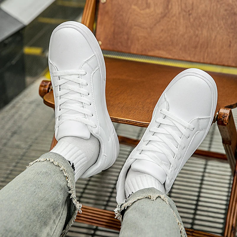 Zapatos informales de negocios para hombre y mujer de cuero PU, zapatillas blancas sólidas para otoño, marca Glow