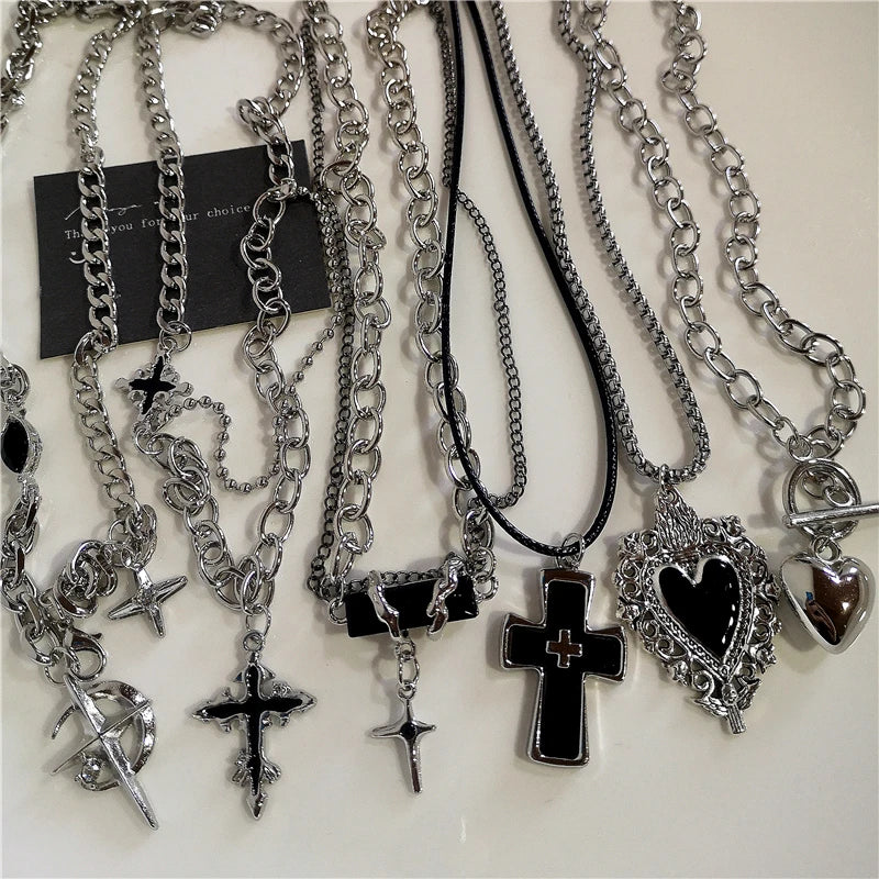 Collar de cadena con colgante de cruz de corazón negro, estilo punk rock y gótico, para hombres y mujeres, accesorios vintage.