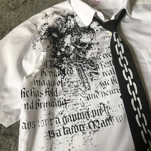 Camiseta blanca Y2K para hombre con estampado de calavera y letras, estilo gótico retro Harajuku, manga corta de la marca Glow