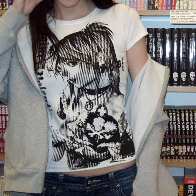 Camiseta corta vintage de estilo Y2K y anime para mujer de la marca Glow, con estampado de texto y cuello redondo.