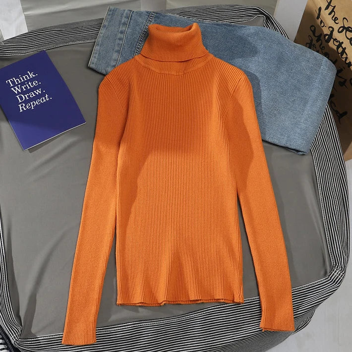 Suéter de cuello alto para mujer Glow, suave de punto, de cachemira, ideal para otoño, en color gris con detalles elegantes.