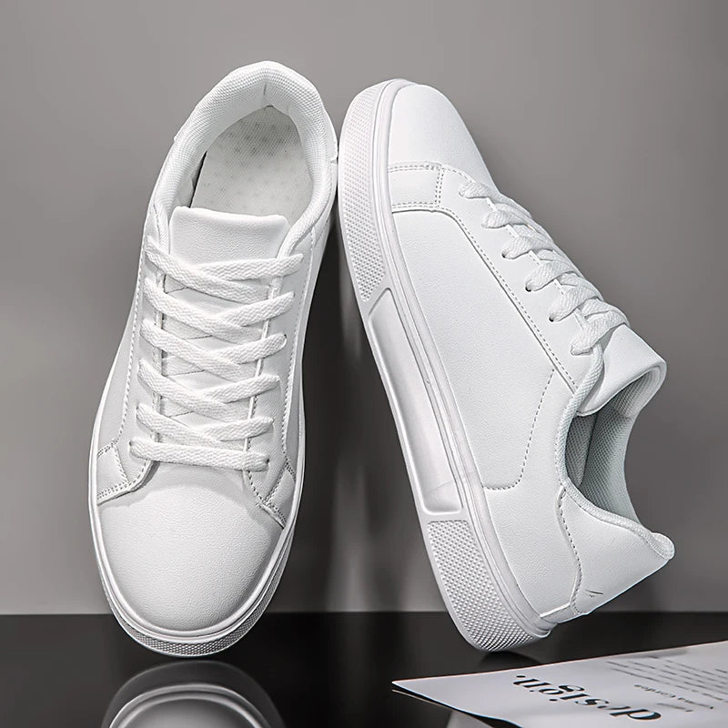 Zapatos informales de negocios y zapatillas blancas de deporte para hombre y mujer en cuero PU, cómodos y suaves, para otoño.