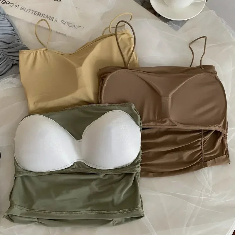 Top corto sin mangas para mujer de la marca Glow, con tazas, ropa interior femenina y chaleco para niña, en color negro.