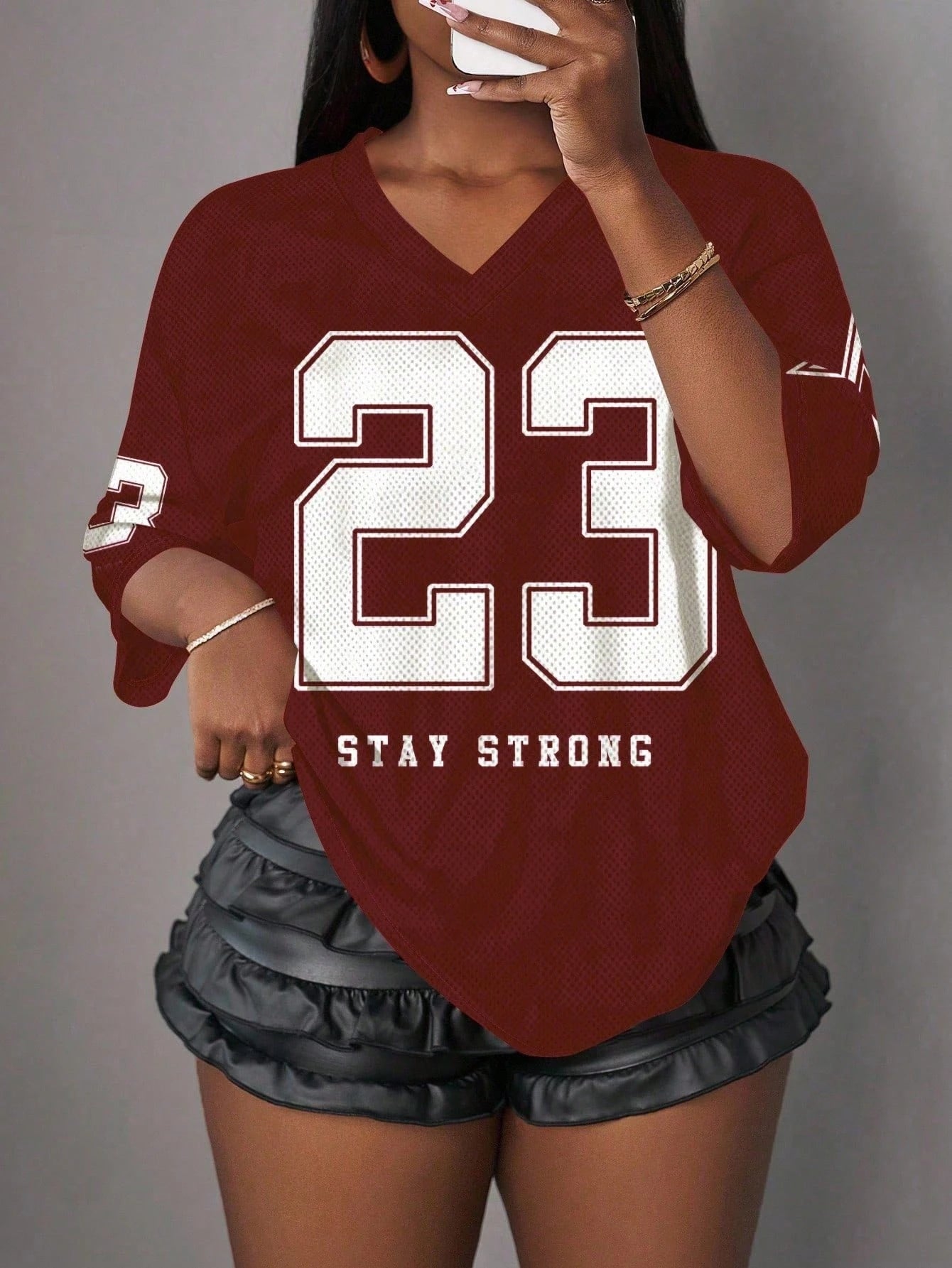 Camiseta gráfica minimalista para mujer con letras NO.23 de la marca Glow, jersey deportivo de verano para baloncesto y estilo Y2K